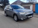 Mitsubishi Outlander 2013 года за 8 500 000 тг. в Усть-Каменогорск – фото 2