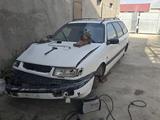 Volkswagen Passat 1995 года за 1 500 000 тг. в Шымкент