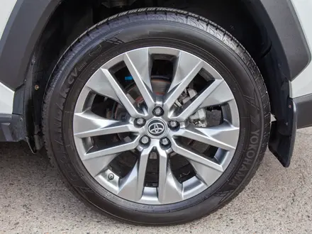 Toyota RAV4 Prestige 2021 года за 15 900 000 тг. в Алматы – фото 22
