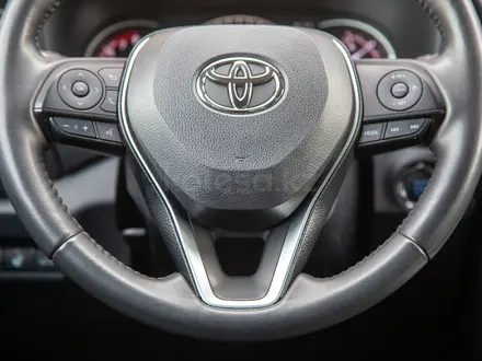 Toyota RAV4 Prestige 2021 года за 15 900 000 тг. в Алматы – фото 17
