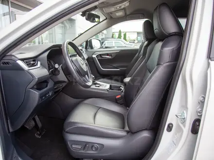 Toyota RAV4 Prestige 2021 года за 15 900 000 тг. в Алматы – фото 10
