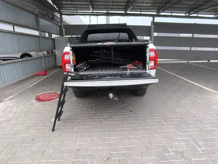 Toyota Hilux 2022 года за 29 000 000 тг. в Алматы – фото 29
