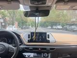 Hyundai Sonata 2023 года за 13 000 000 тг. в Алматы – фото 2