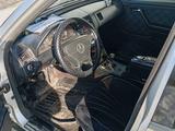 Mercedes-Benz C 180 1993 года за 1 300 000 тг. в Есиль – фото 4