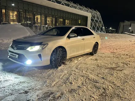 Toyota Camry 2015 года за 13 000 000 тг. в Астана – фото 4