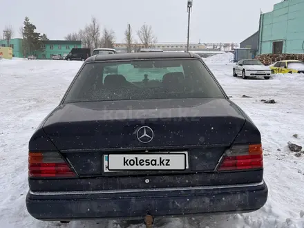 Mercedes-Benz E 230 1991 года за 1 300 000 тг. в Астана – фото 19