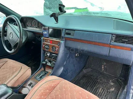 Mercedes-Benz E 230 1991 года за 1 300 000 тг. в Астана – фото 9