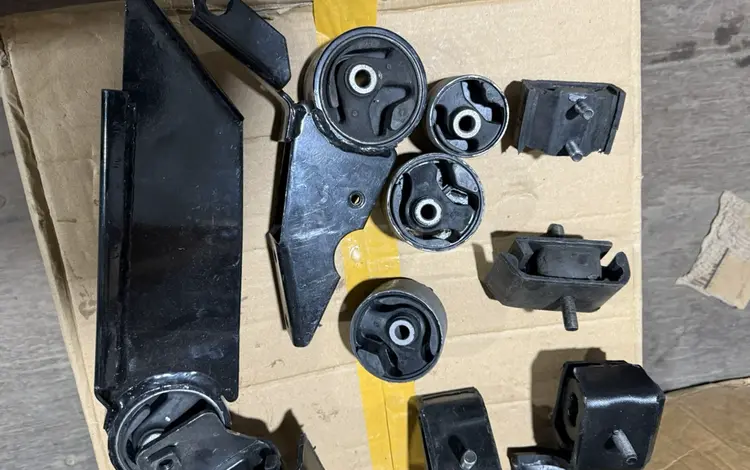 Подушка двигателя на Faw 1024 V70 1010 T80 ACTIS 1027 V80 6420 за 3 000 тг. в Алматы