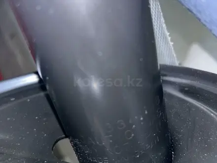 Амортизатор Каяба Kayaba на Камри Camry Toyota тойота за 29 000 тг. в Алматы – фото 5