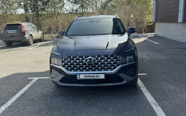 Hyundai Santa Fe 2021 года за 17 500 000 тг. в Караганда