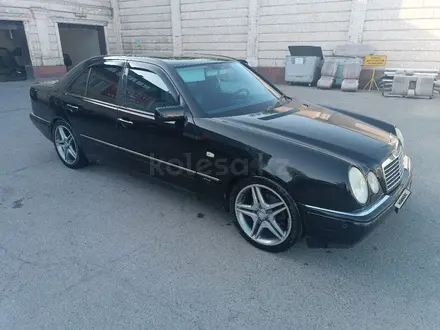 Mercedes-Benz E 240 1999 года за 3 800 000 тг. в Алматы – фото 11