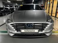 Hyundai Sonata 2019 года за 12 000 000 тг. в Астана