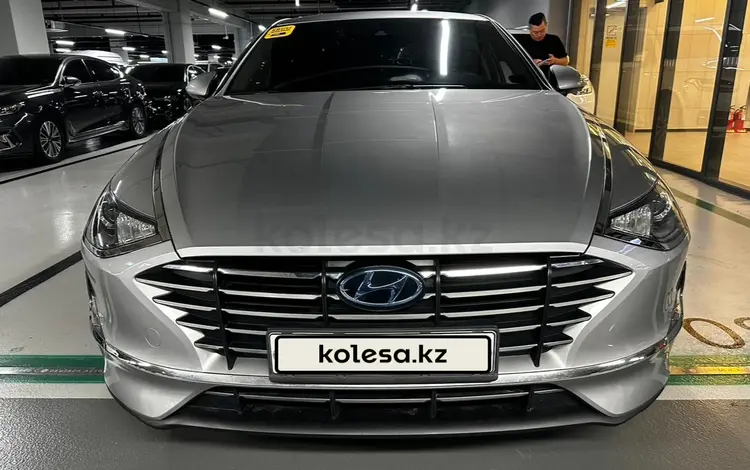 Hyundai Sonata 2019 года за 11 300 000 тг. в Астана