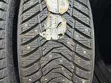 Yokohama ice Guard Stud IG65 за 61 000 тг. в Астана