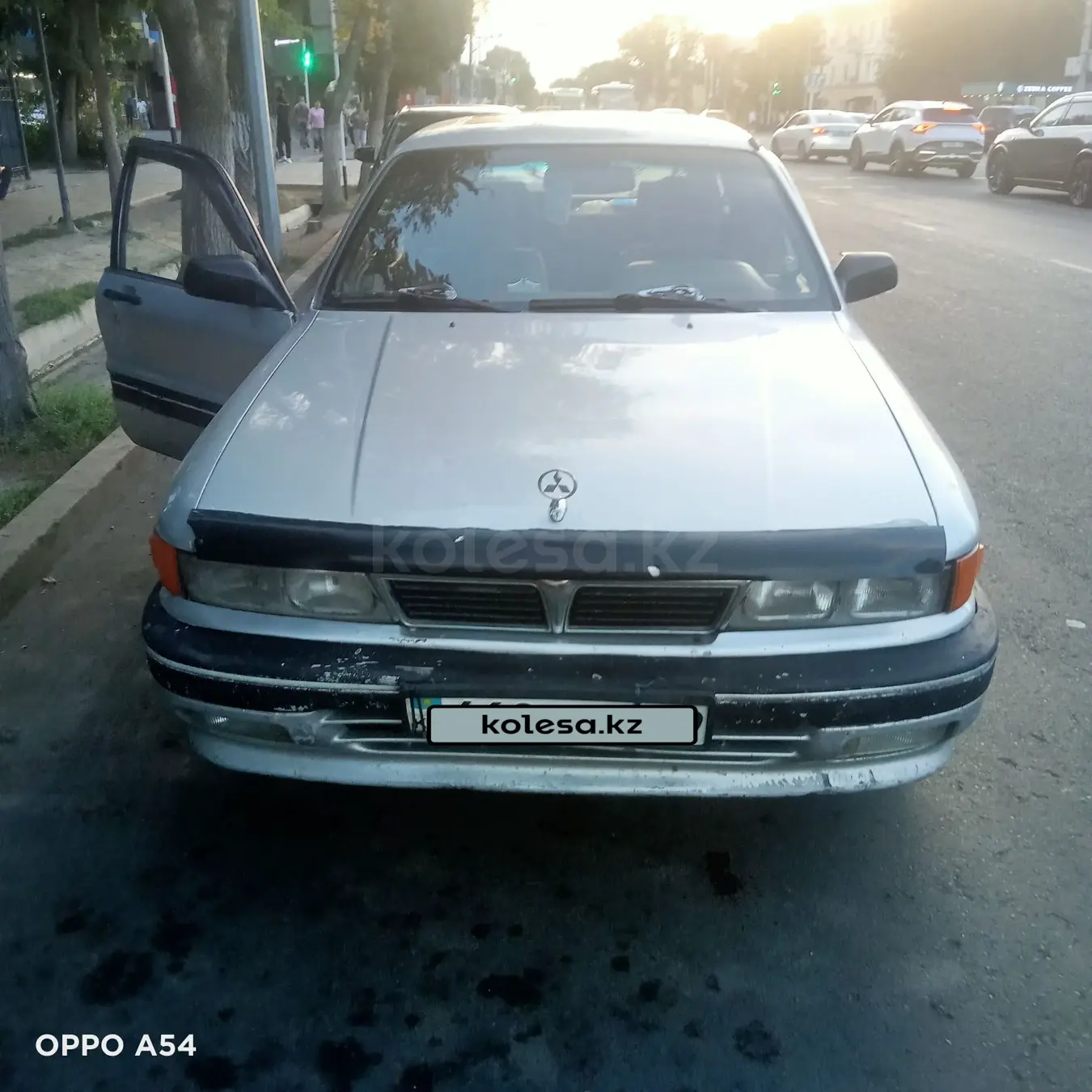 Mitsubishi Galant, 2000