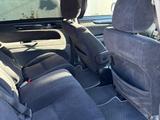 Toyota Ipsum 2002 годаүшін3 300 000 тг. в Атырау – фото 5