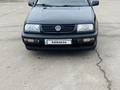 Volkswagen Vento 1995 года за 1 950 000 тг. в Алматы – фото 2