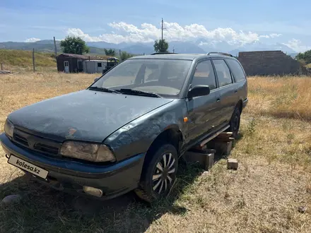 Nissan Primera 1994 года за 650 000 тг. в Есик – фото 4