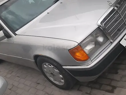Mercedes-Benz E 230 1989 годаүшін1 700 000 тг. в Алматы