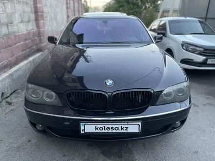 BMW 760 2005 года за 7 500 000 тг. в Алматы – фото 13
