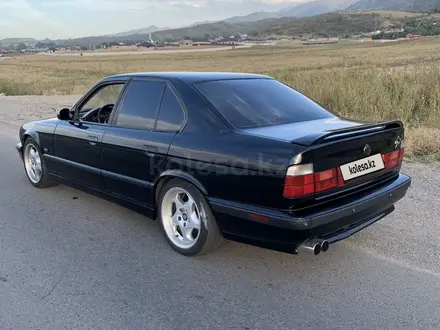 BMW 540 1995 года за 3 300 000 тг. в Алматы – фото 4