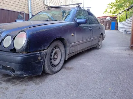 Mercedes-Benz E 200 1995 года за 1 300 000 тг. в Караганда – фото 11