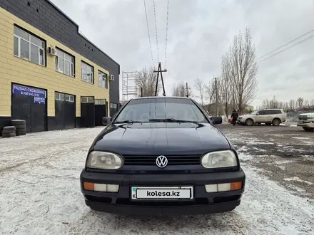 Volkswagen Golf 1993 года за 1 850 000 тг. в Астана – фото 16