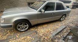 Mercedes-Benz E 260 1992 годаfor1 200 000 тг. в Алматы – фото 5