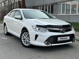 Toyota Camry 2015 годаүшін11 500 000 тг. в Алматы – фото 3