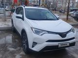 Toyota RAV4 2018 года за 8 999 999 тг. в Актау