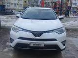Toyota RAV4 2018 года за 8 999 999 тг. в Актау – фото 2