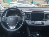 Toyota RAV4 2018 года за 8 999 999 тг. в Актау – фото 5
