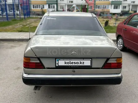 Mercedes-Benz E 230 1990 года за 1 150 000 тг. в Костанай – фото 5