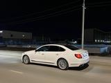 Kia K9 2022 года за 25 000 000 тг. в Атырау