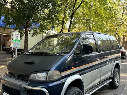 Mitsubishi Delica 1995 года за 3 500 000 тг. в Алматы