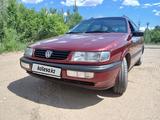 Volkswagen Passat 1994 года за 2 750 000 тг. в Кокшетау – фото 2