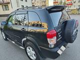 Toyota RAV4 2002 года за 4 400 000 тг. в Караганда – фото 5