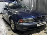 BMW 525 1997 года за 2 300 000 тг. в Алматы – фото 2