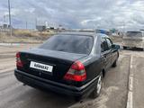 Mercedes-Benz C 200 1995 года за 1 400 000 тг. в Астана – фото 5