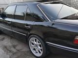 Mercedes-Benz E 500 1993 года за 3 000 000 тг. в Алматы – фото 2