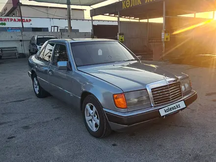 Mercedes-Benz E 230 1990 года за 1 900 000 тг. в Тараз – фото 26