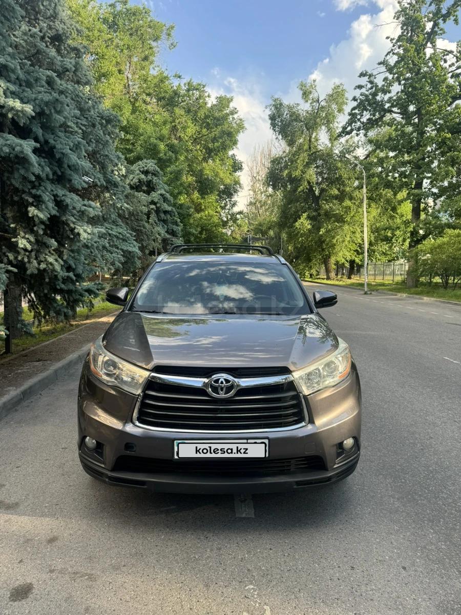 Toyota Highlander 2015 г.