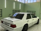 Mercedes-Benz E 230 1990 года за 1 500 000 тг. в Кызылорда – фото 2