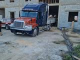 Freightliner  FLC 2000 года за 5 000 000 тг. в Астана