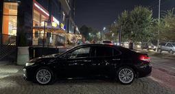 Toyota Camry 2018 года за 13 000 000 тг. в Алматы – фото 4