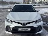 Toyota Camry 2023 года за 16 500 000 тг. в Астана – фото 2