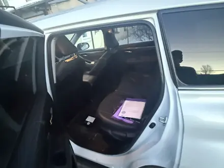 Toyota Highlander 2022 года за 32 000 000 тг. в Уральск – фото 7