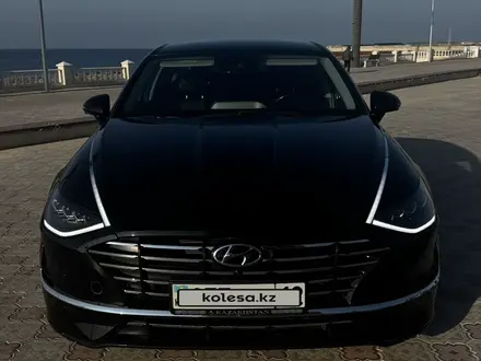 Hyundai Sonata 2023 года за 11 500 000 тг. в Актау