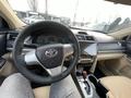 Toyota Camry 2012 года за 7 100 000 тг. в Туркестан – фото 13