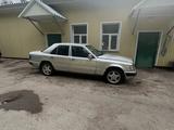 Mercedes-Benz E 250 1989 годаүшін900 000 тг. в Уральск – фото 5